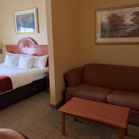 Surestay Plus Hotel By Best Western Мескит Экстерьер фото